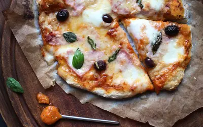 Pizza Mozzarella : La Recette Maison qui Bat la Pizzeria ?