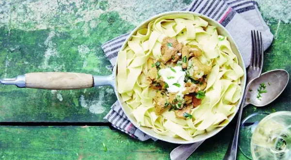 Réussir vos pâtes aux girolles : astuces et recette de chef