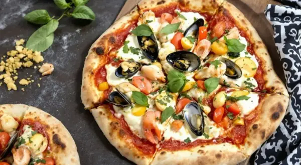 Réussir sa pizza fruits de mer surgelés : la recette anti-détrempe !