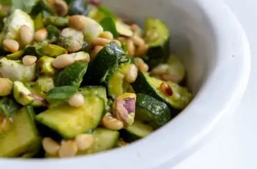 Salade de courgettes froides: mes astuces pour une texture parfaite