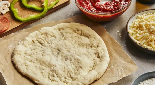 Pizza maison : la recette INFALLIBLE pour une pâte digne d'un pro