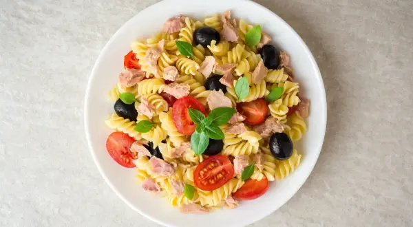 Salade de pâtes au thon inratable : astuces et sauces gourmandes