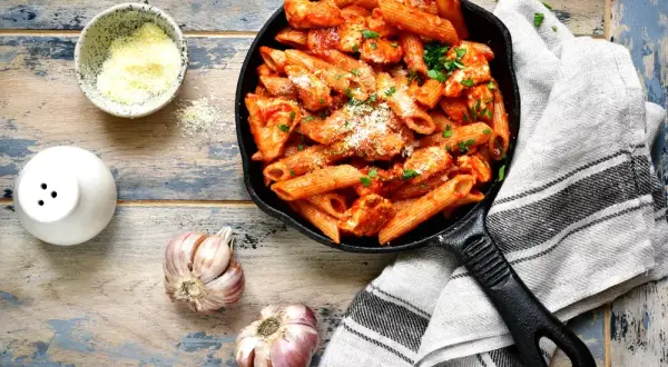 Pâtes Poulet Tomates : Ma Recette Inratable & Ses Variations